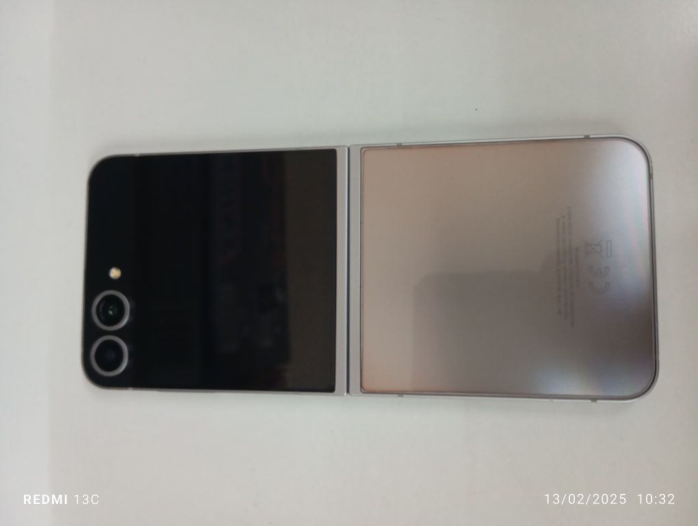 Samsung Z Flip6 8/256 gb