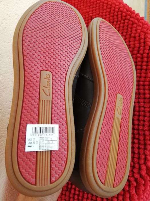 Pantofi noi Clarks nr 45 piele naturala