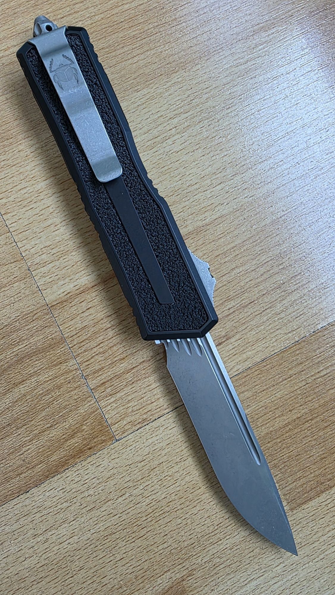 Нож Microtech Scarab II Gen III