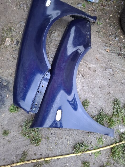 Aripi față Golf 4 fără rugină!