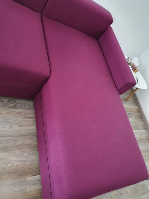 Canapea coltar extensibila pentru living