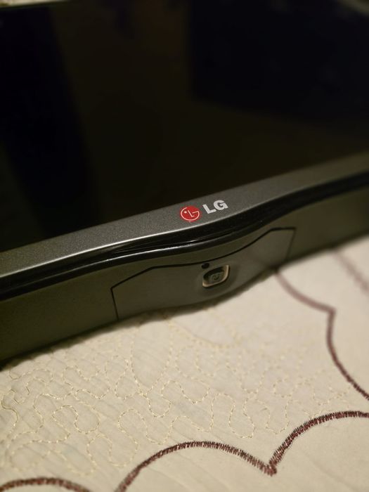 Tv LG 3D, 108 cm,ecran intact,probabil problema leduri.