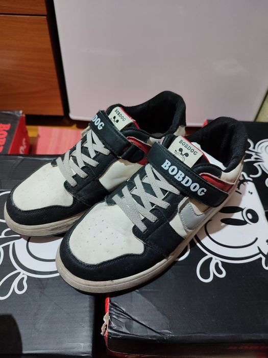 Обувь детская кроссовки