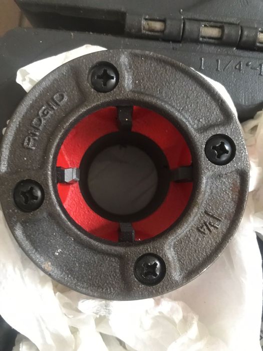 Masina Electrica de filetat - RIDGID 690-l / NOU