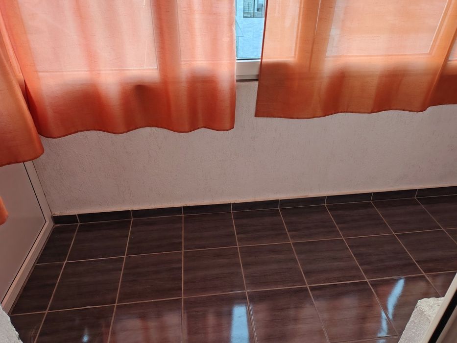 Se închiriază Ap 3 camere langa hotel Europa