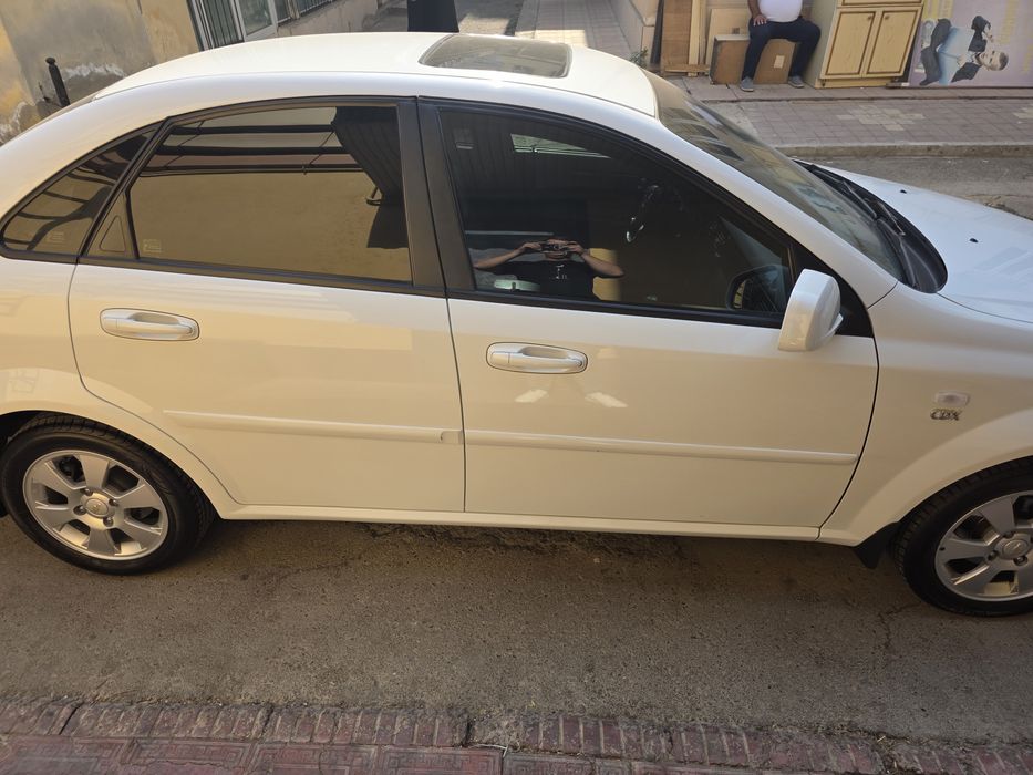 Продам Gentra A/T