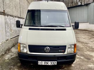 Dezmembrez vw lt motor 2.8 si 2.5 ,t4,vito,eclass 2000,sprinter,golf4