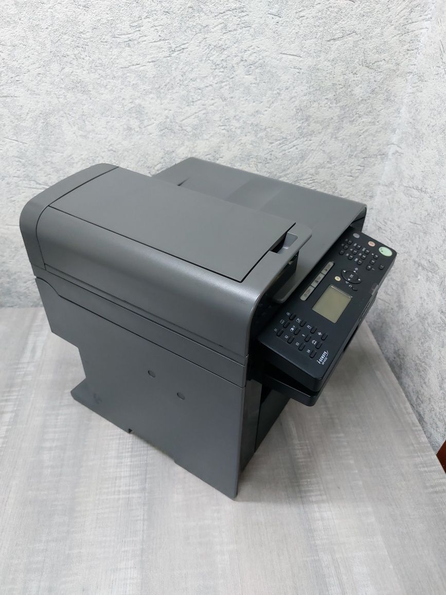 МФУ Canon MF4450
принтер, сканер, копир