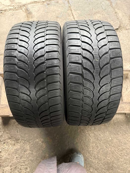 # 2x Anvelope Iarna 245/40 R17 - Bridgestone Blizzak LM 32