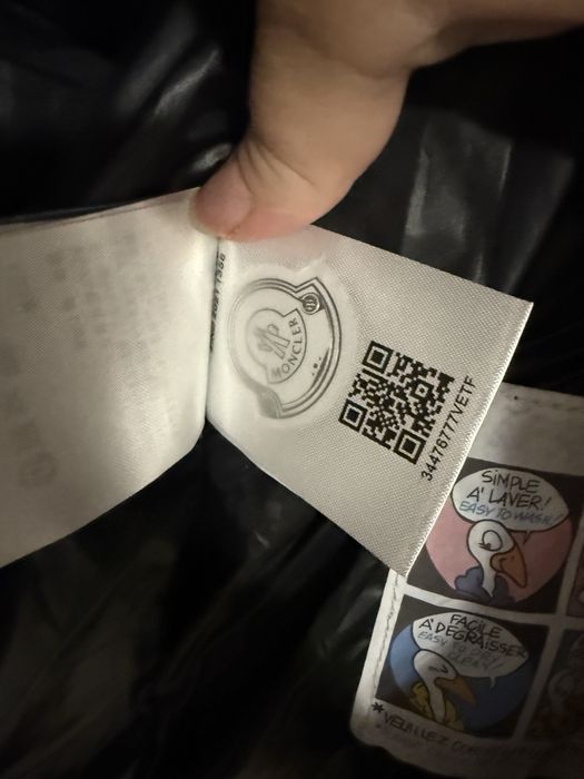 Ватирано яке с качулка Moncler Montcla размер 5/xl-xxl мъжки