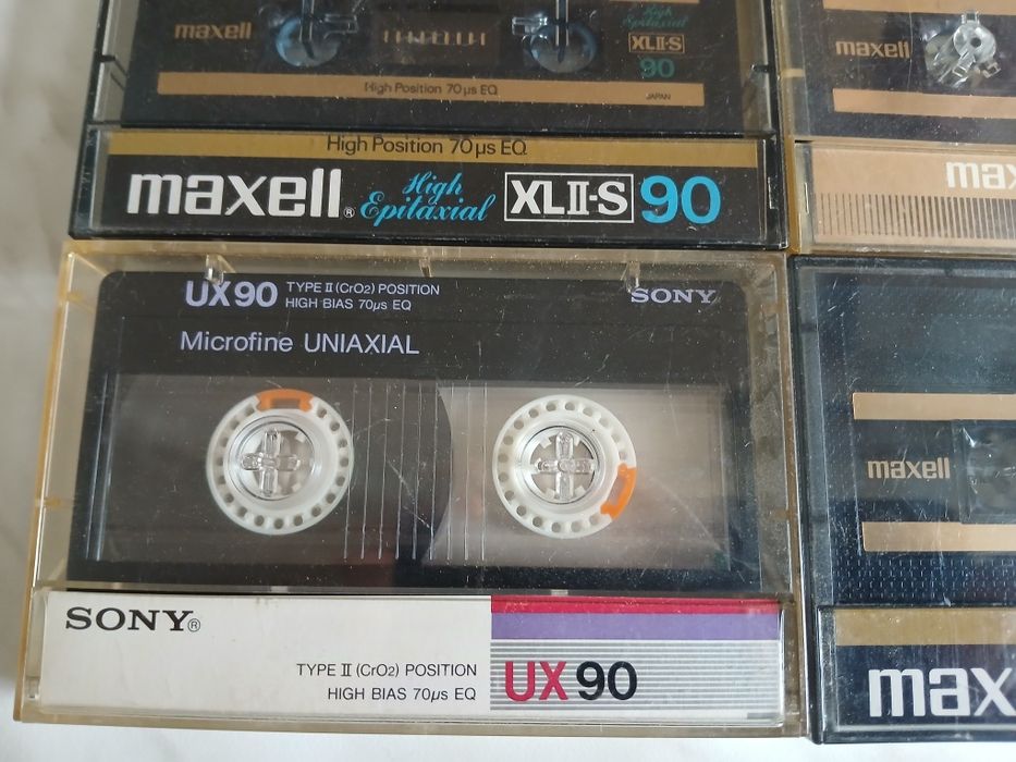 Maxell XLII-S High Epitaxial 90min, Sony UX 90min, ICM Professional 60