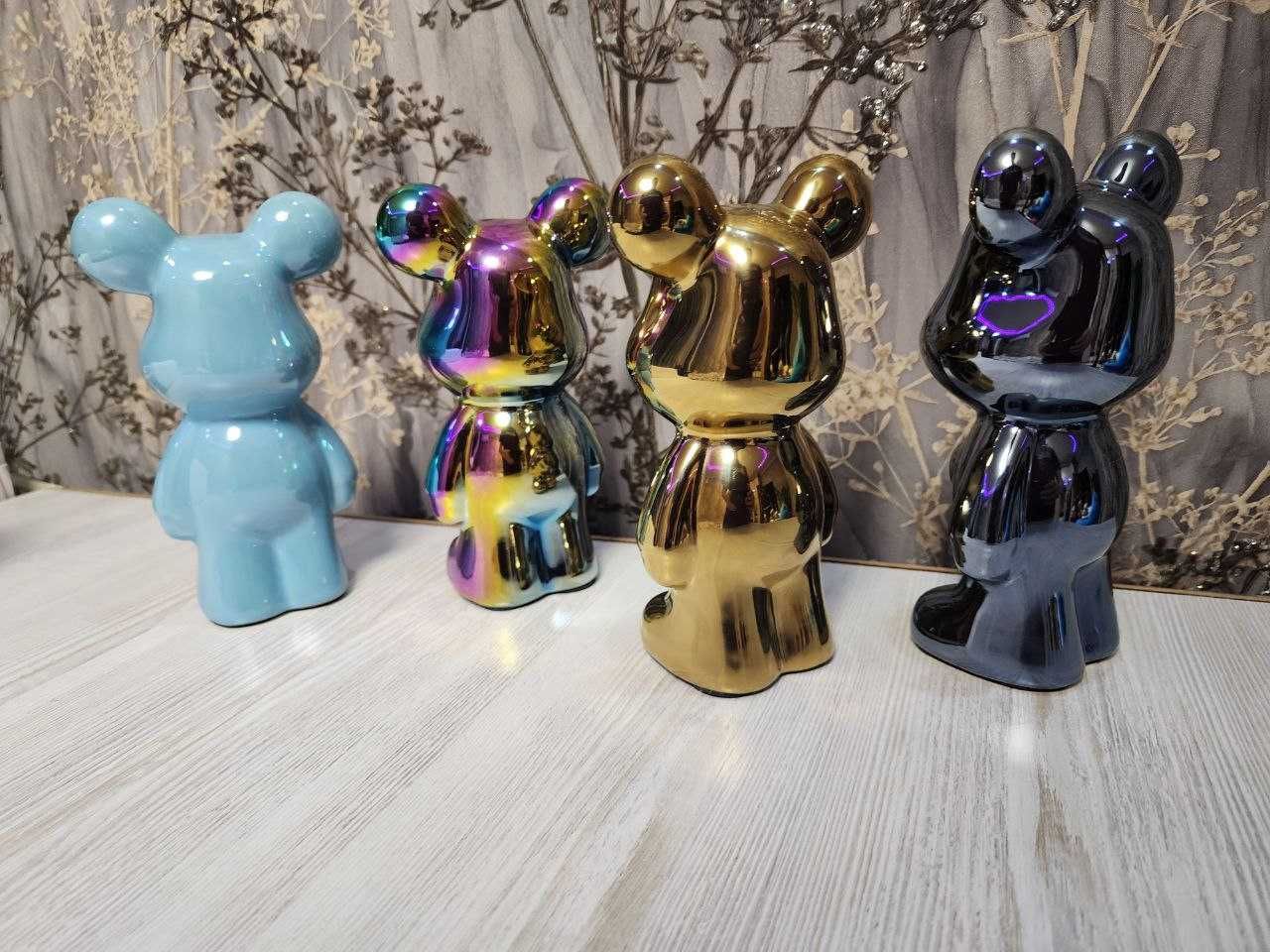 Фигурки/Kaws/Bearbrick