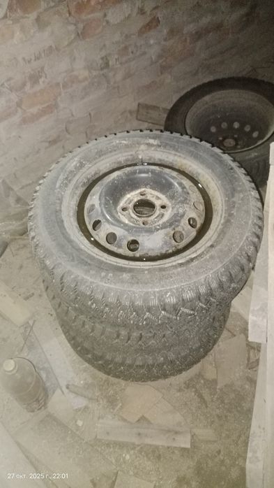Диски с резинами