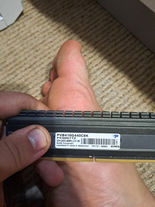 Продам 2 по 8 Patriot Viper Steel PVB416G440C8K.
Твоя памят