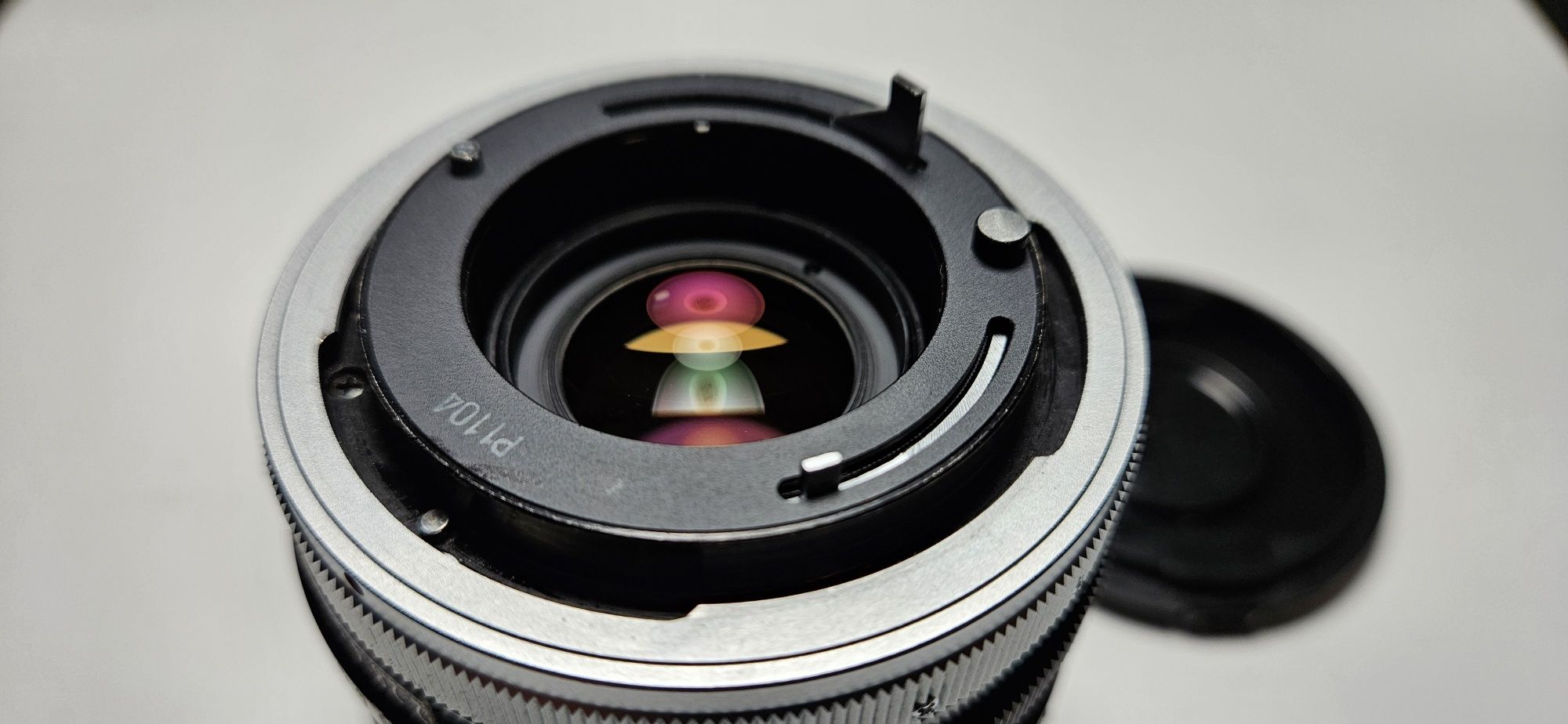 Canon FD 35mm, F2, concave