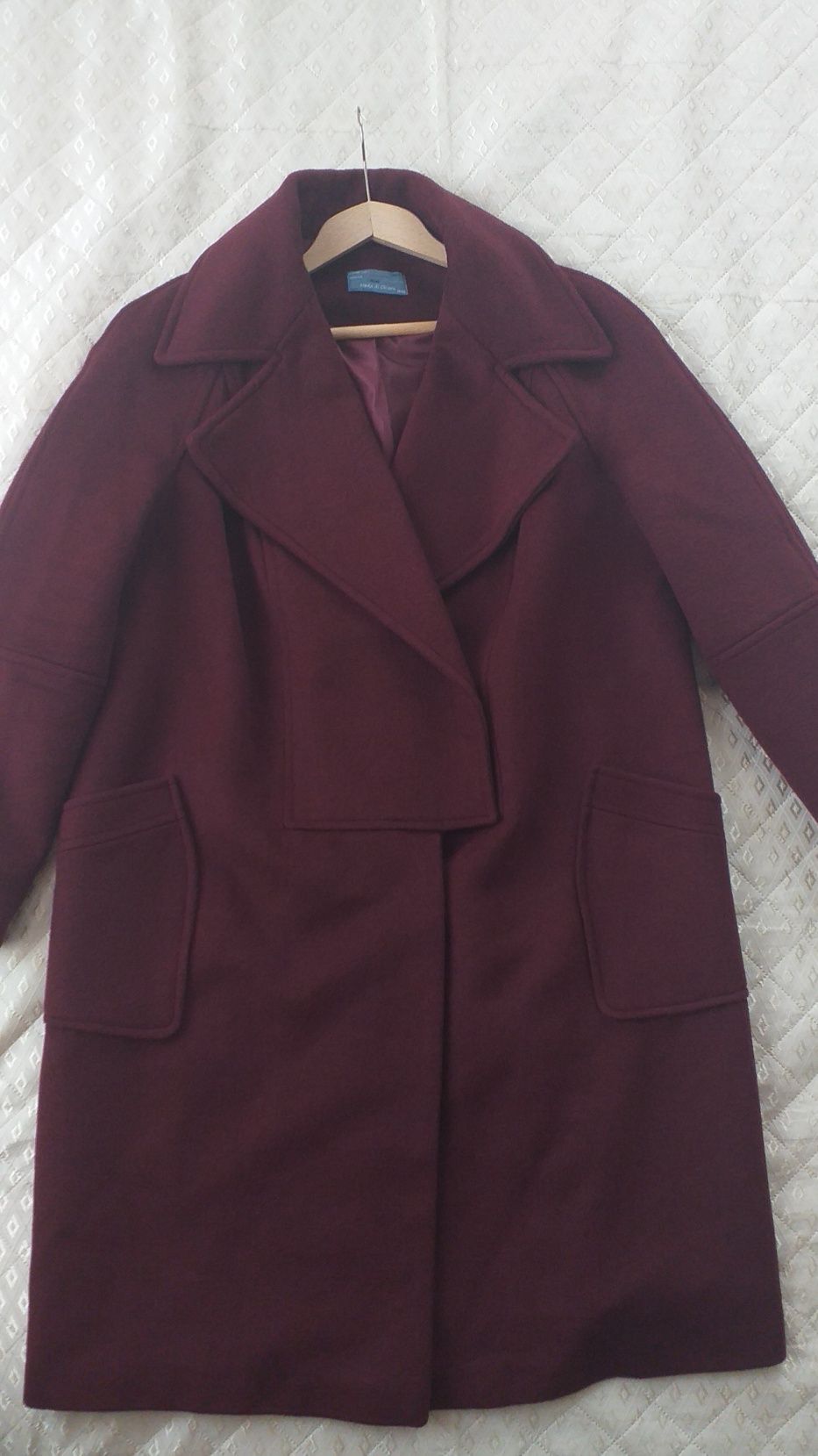 Ново Дамско палто размер 46