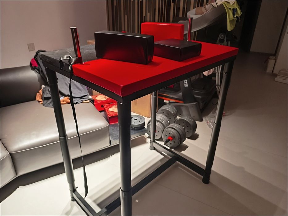 Стол для армрестлинга новый