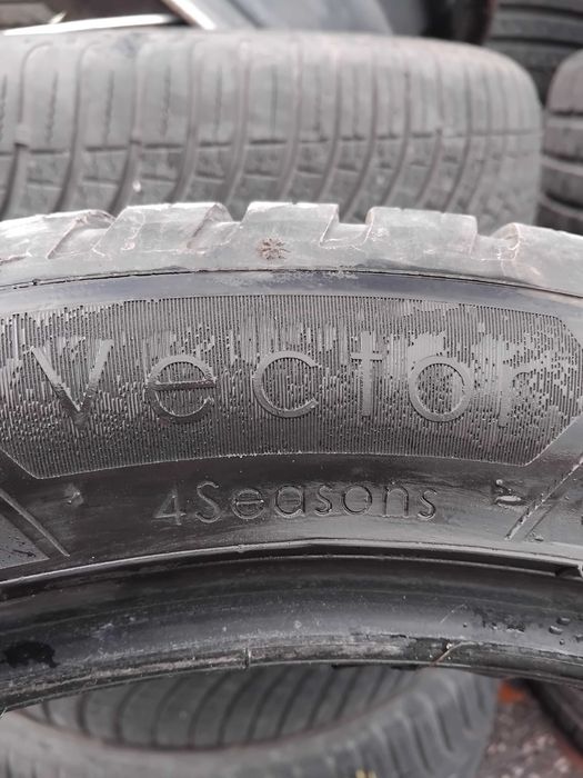 245 45 18 4 броя