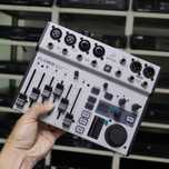 Behringer FLOW 8