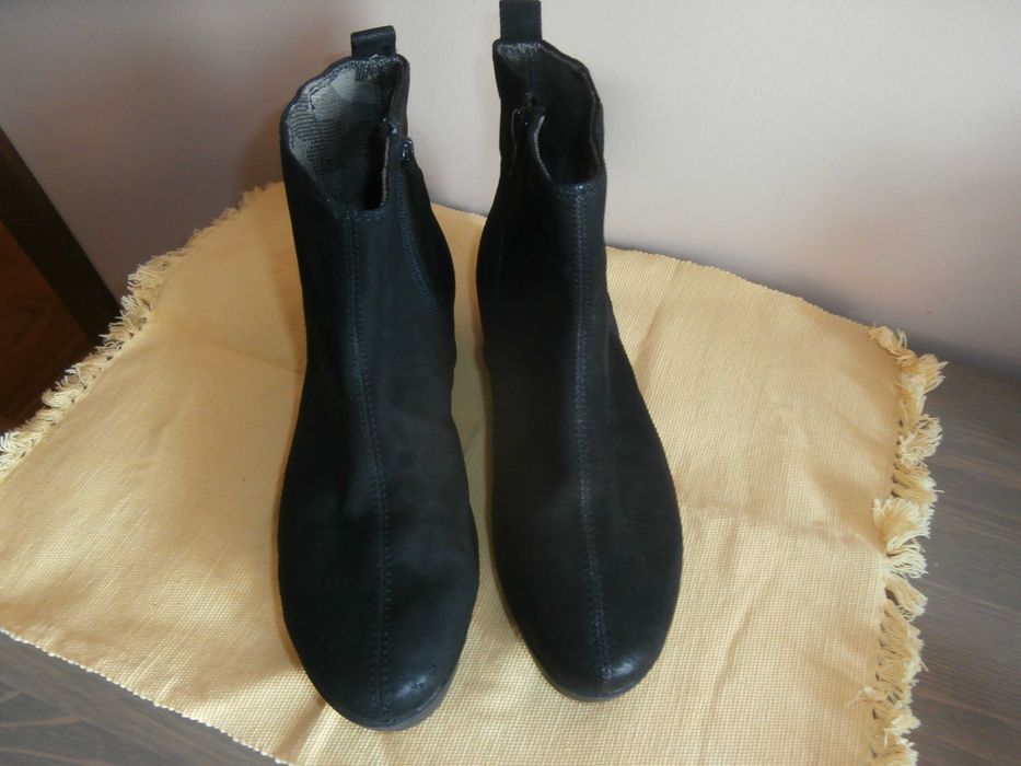 боти Vagabond 37н