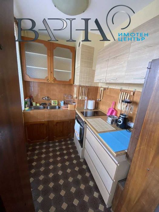 Тристаен апартамент район-Чаталджа