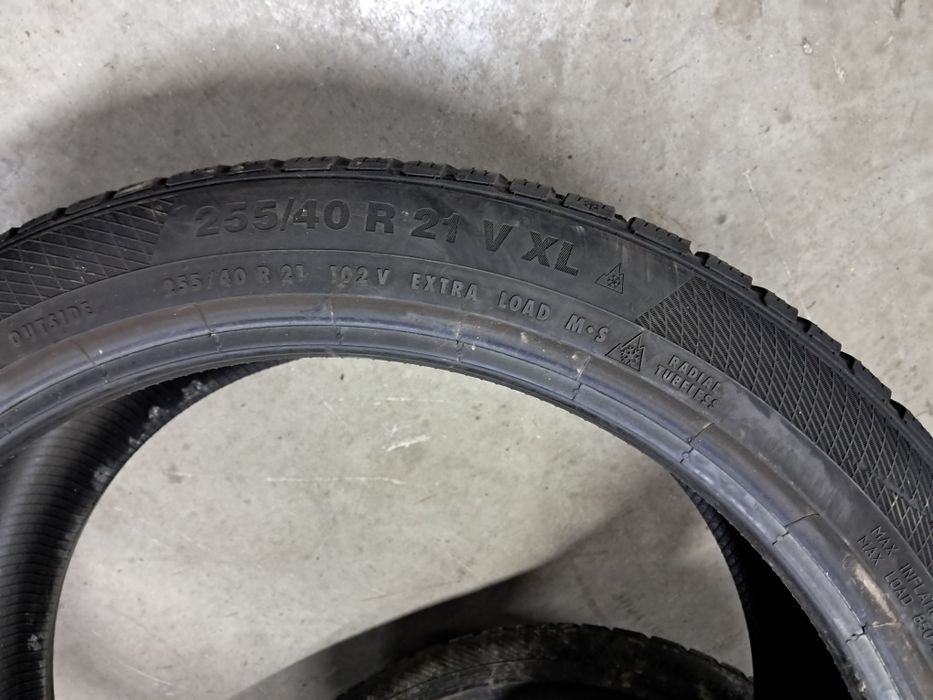 Anvelope second iarna 255 40 R21 Continental