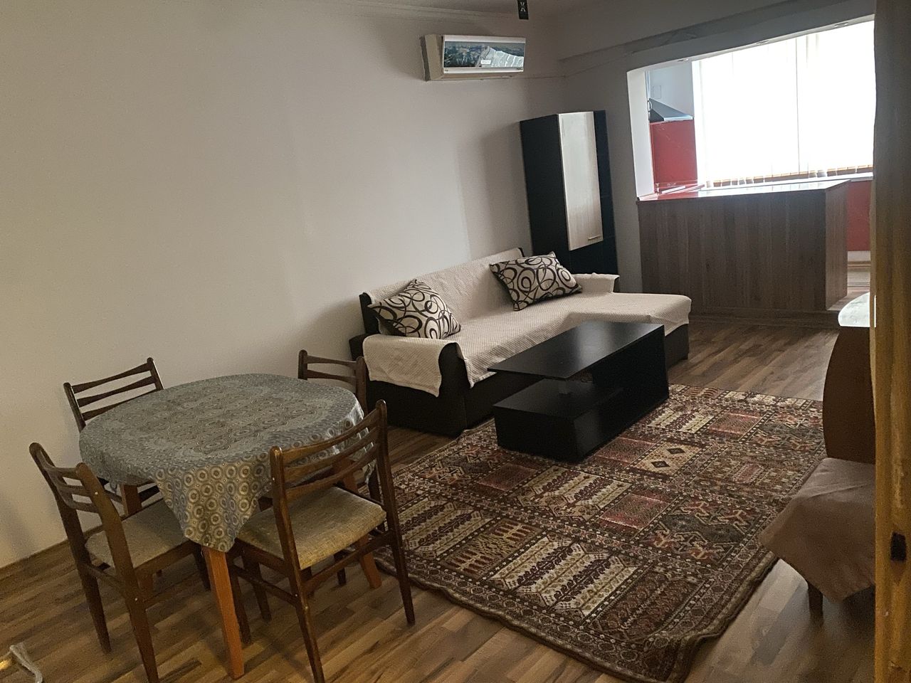 Дава се под наем Многостаен апартамент в Пловдив, Каменица 2 - 92 кв.м за 612 € - Снимка #1