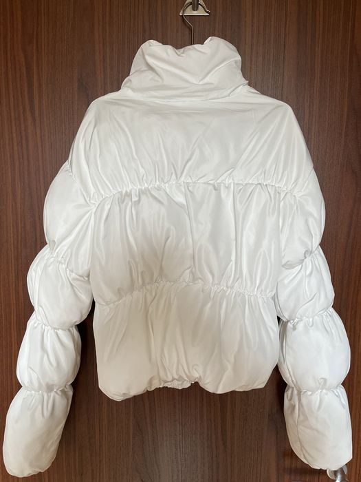 Пухено яке Bershka