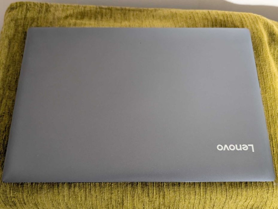 Laptop Lenovo v320-17IKB, Intel Core i3-7130U, display 17,3 full hd