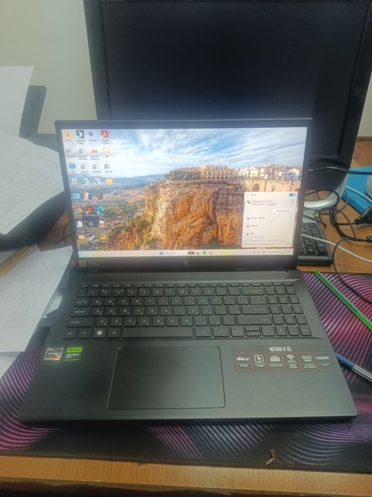 Acer nitro v15 6гб видео карта 16гб оперативка