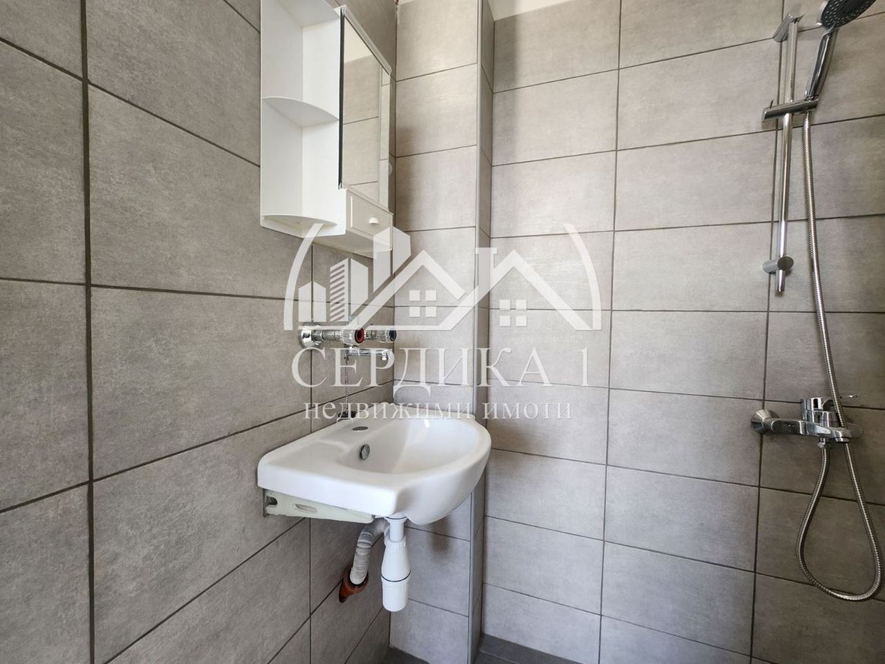 Продава се Двустаен апартамент в София, Банишора - 70 кв.м за 3072 €/кв.м - Снимка #10