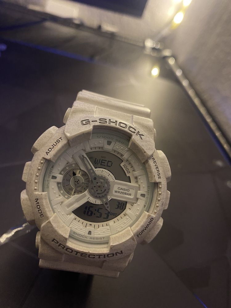 Casio g-shock white