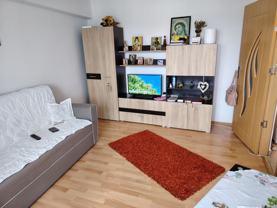 Garsoniera confort 1 de închiriat