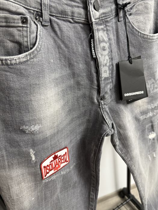 Blugi DSQUARED2 super calitate