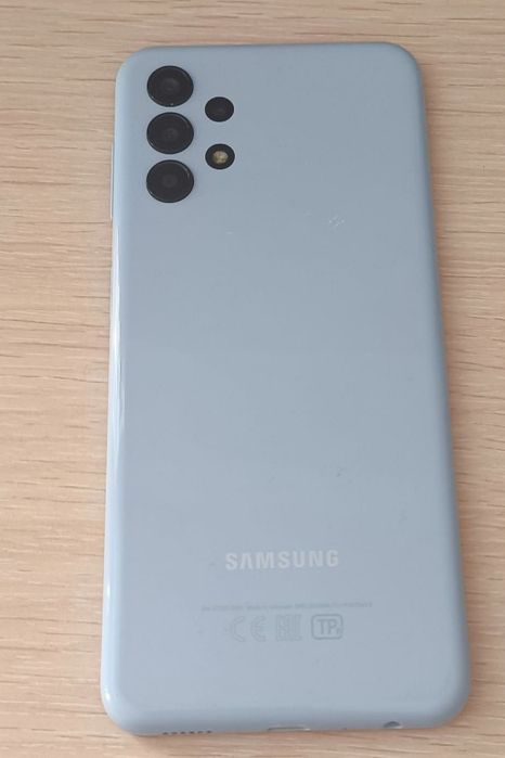 Самсунг а13 в хорошем состоянии