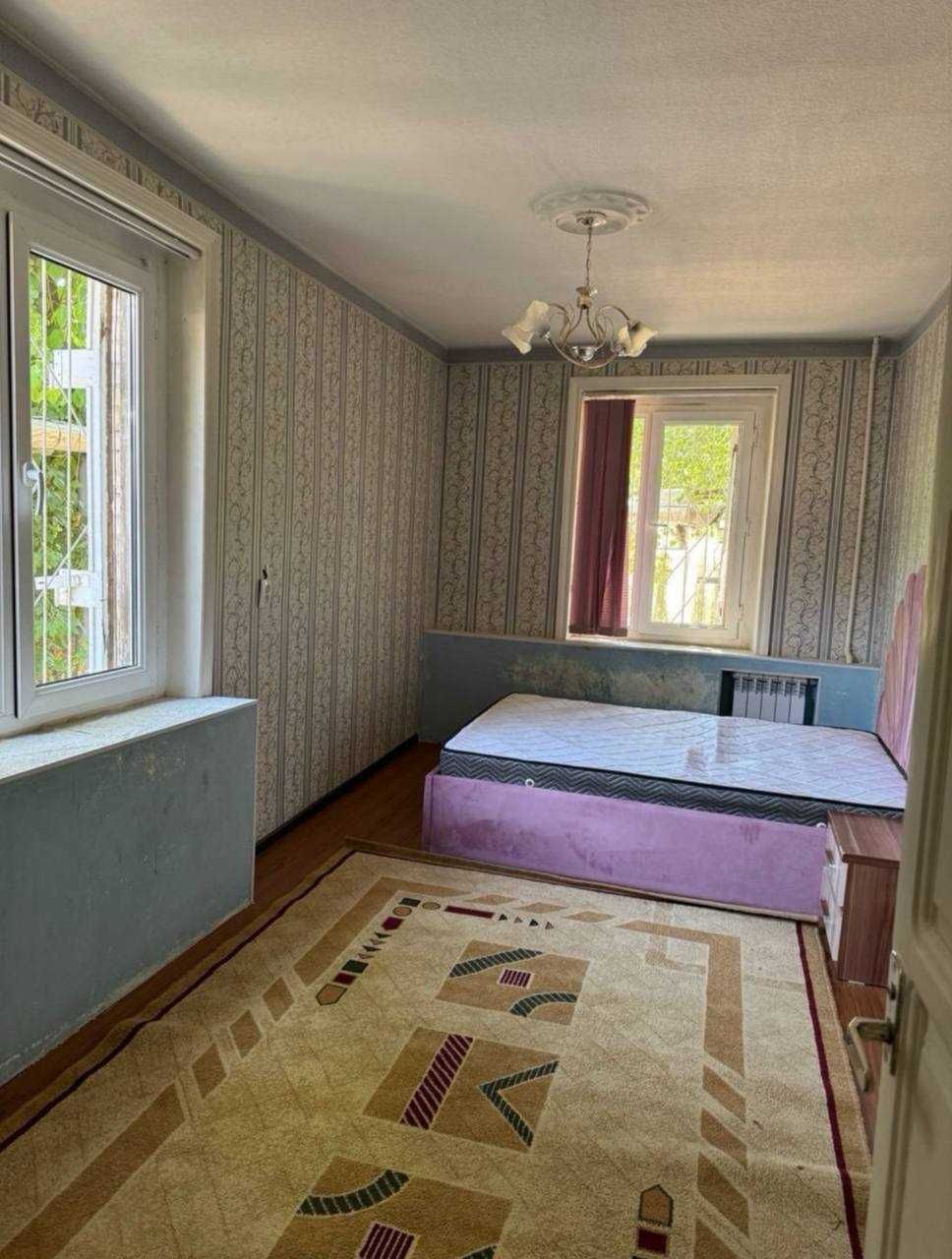 Ц-13. Абай корзинка. 3 хона 1 этаж .70м2. кирпич. жуда зур локация.