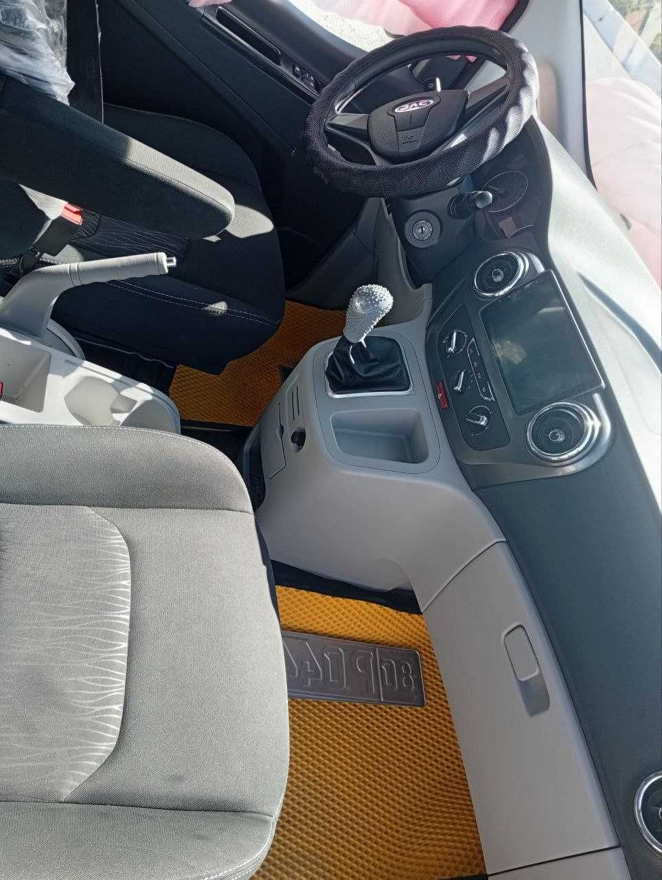 JAC M3 plus sotiladi   2024 YIL