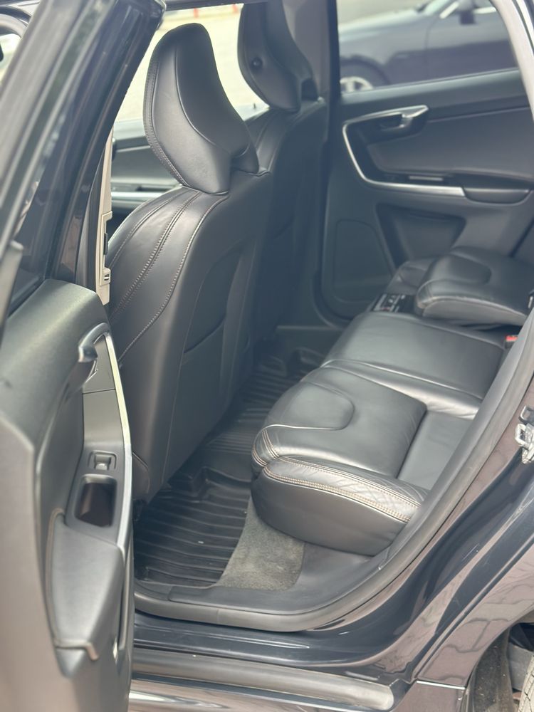 Volvo XC 60, 2.0 181 cai, euro 6, masina personala