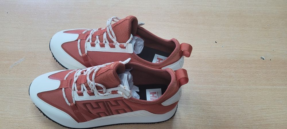 Adidasi  Helly Hansen