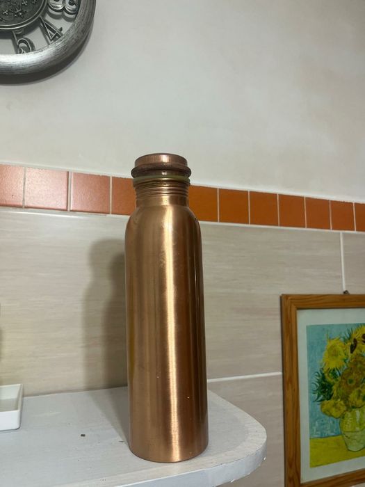 Продам медную бутылку