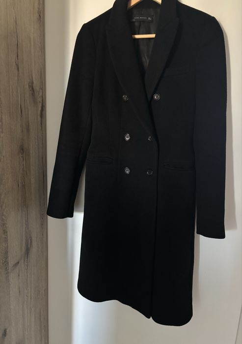 Palton Zara - cambrat - negru - marimea S/36 - impecabil - 48% lana