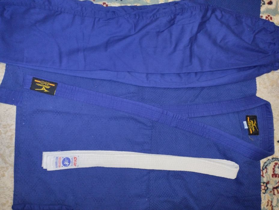 Кимоно для дзюдо Mizuno