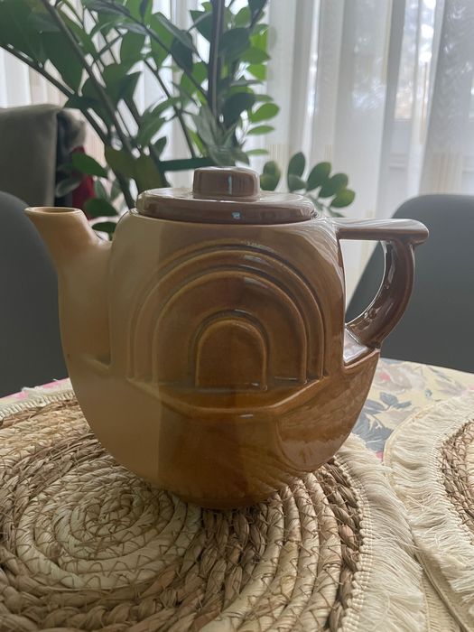 Ceainic mare din ceramică