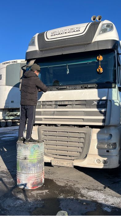 Лобовое стекло на грузовые автостекло