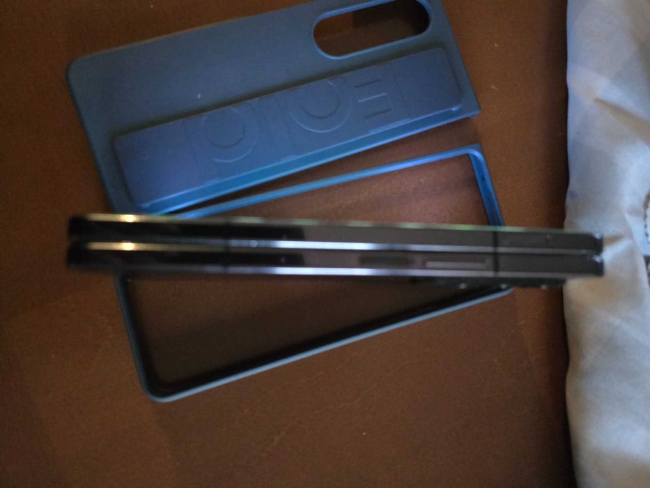 Samsung Z Fold 4