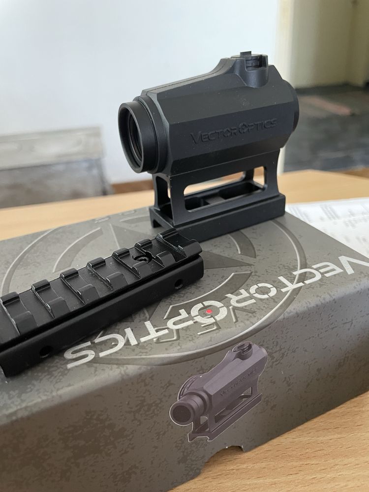 Бързомер Red Dot Vector Optics Maverick 1x22 S-MIL