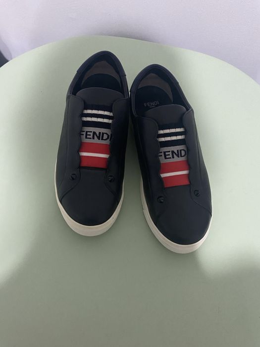Adidasi dama Fendi piele