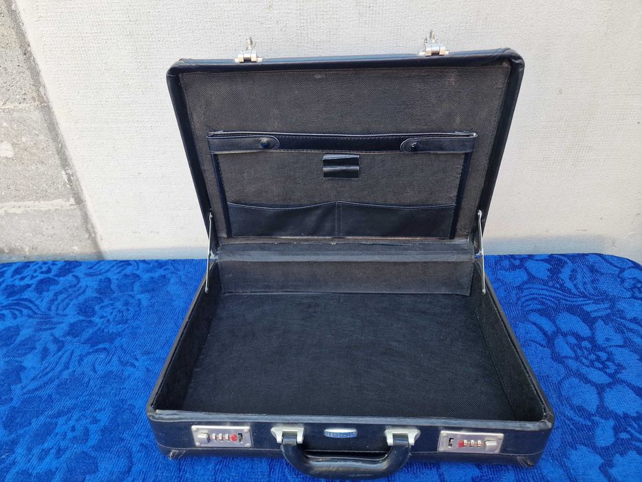 BergHaus | Geanta diplomat, documente, din imitatie piele cu cifru**