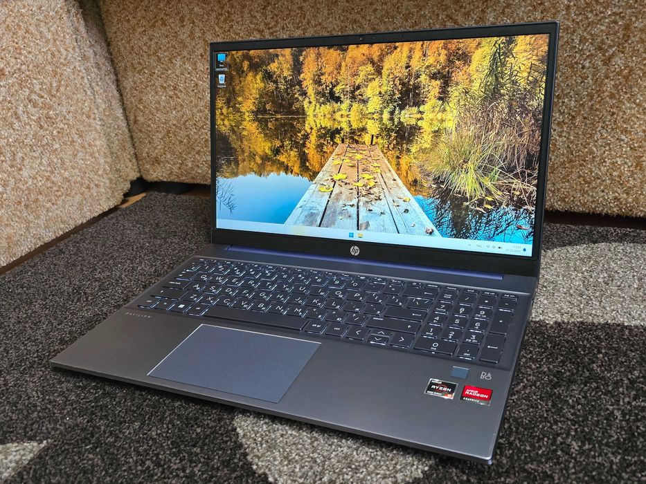 Ноутбук в идеальном состоянии HP Pavilion 15 / 16 RAM / 512 SSD / R5