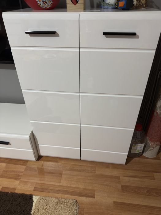 Vand mobila de camera de zi